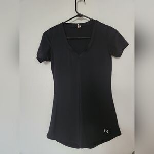 Under Armour Women's Black V-Neck Top